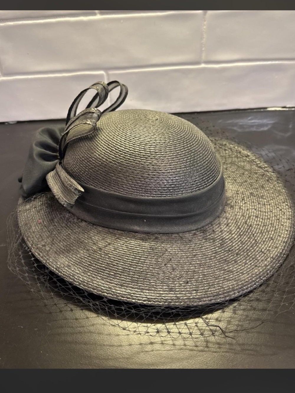 Vintage Sylvia New York St Louis Classic Chic Elegant Black Straw Hat